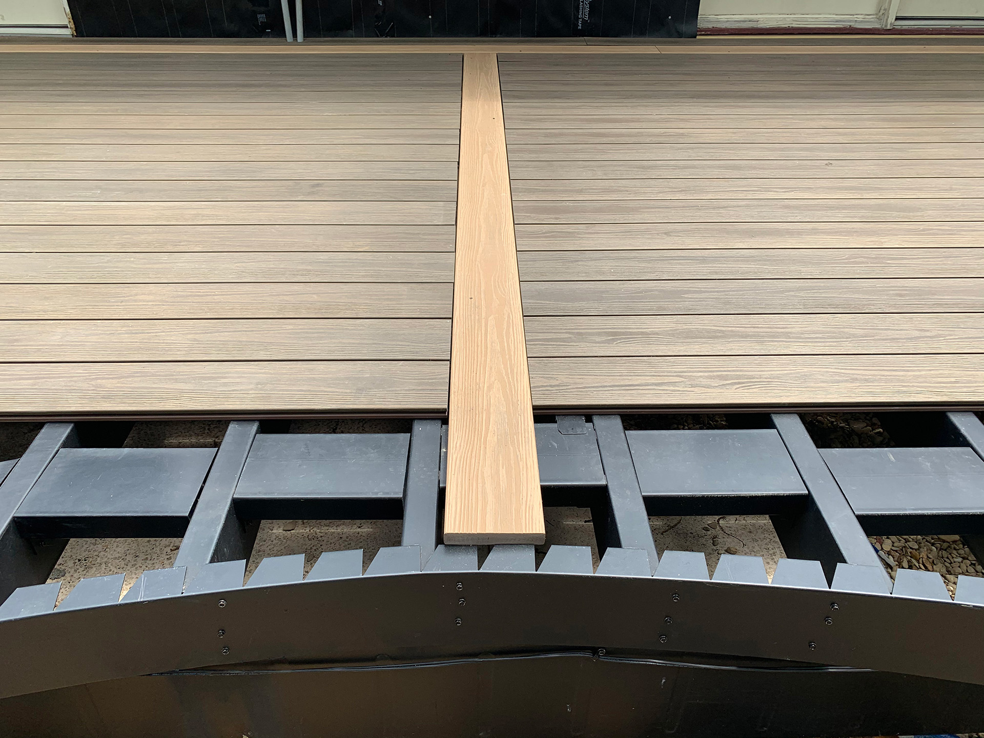 deck safe 1