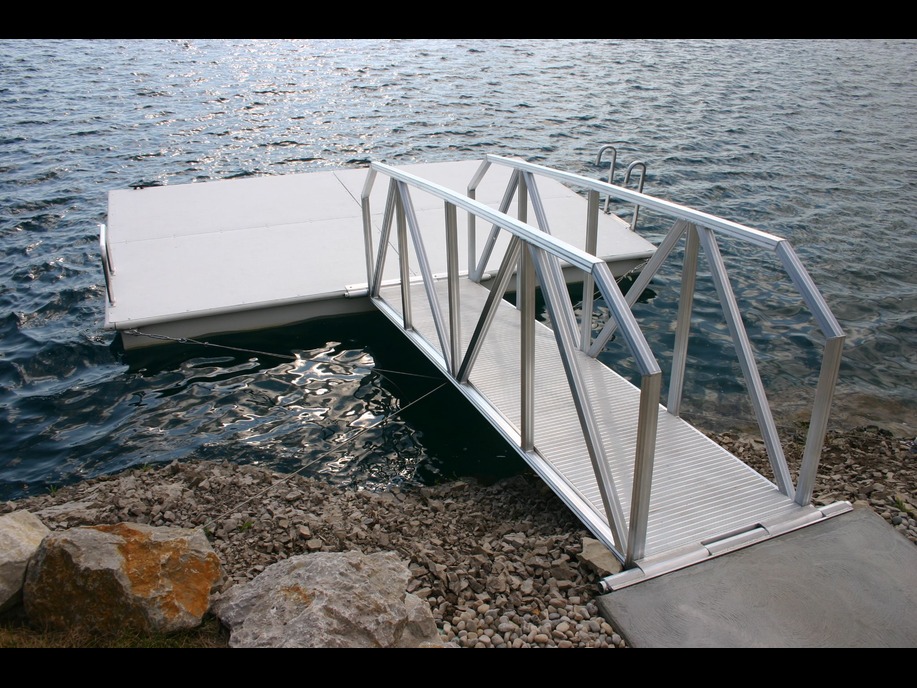 Aluminum Frame Docks